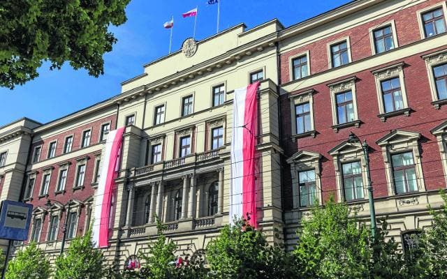 Małopolskie Samorządy. Nasz region się rozwija. Zobacz specjalną publikację