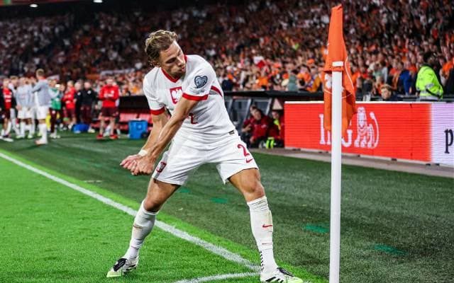 Reprezentacja Polski urwała punkty Holandii w eliminacjach do mistrzostw świata 2026. Kto trafił? Znów piękny Matty Cash